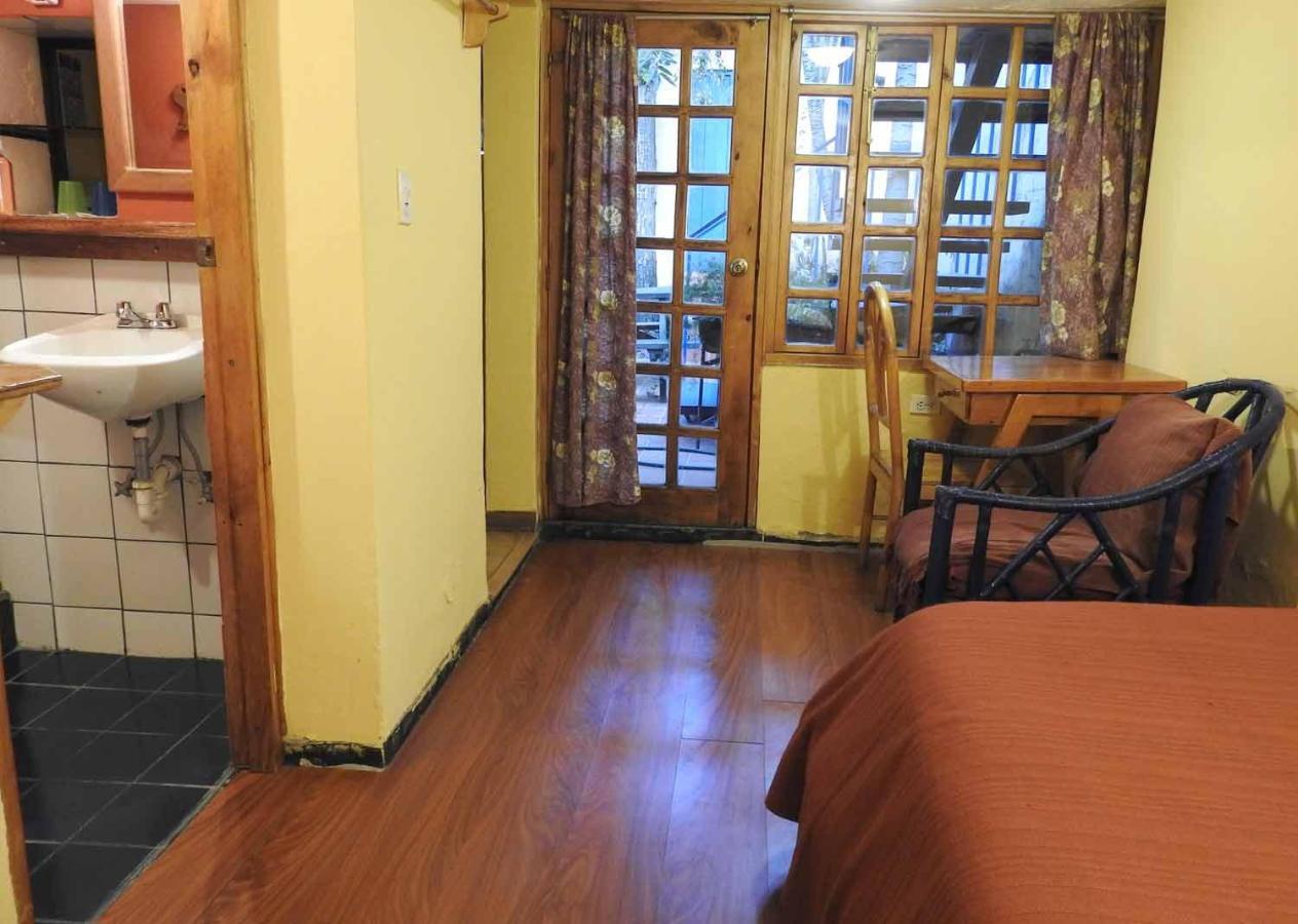 Hotel Casa Helbling Quito Zewnętrze zdjęcie